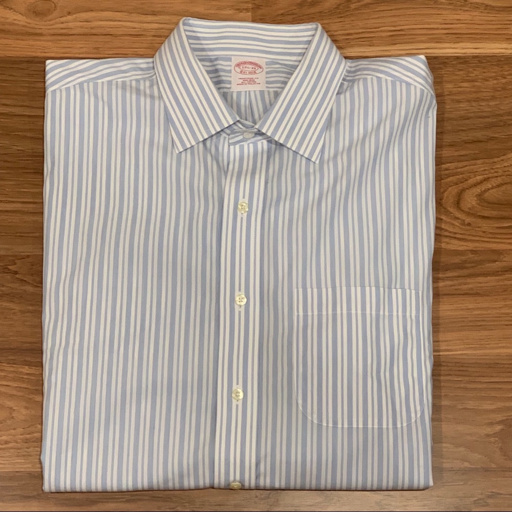 Brooks Brothers Non-Iron 17 1/2 - 33 Dress Shirt